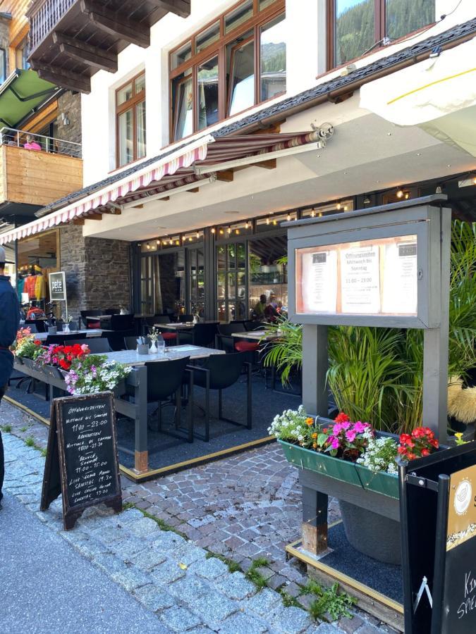 Cafe Schneider Appartments Sankt Anton am Arlberg Bagian luar foto