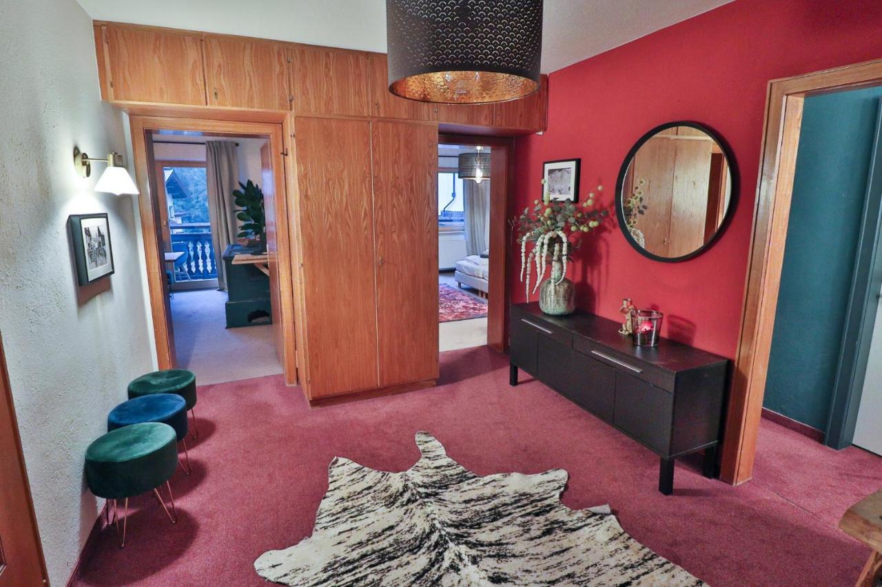 Cafe Schneider Appartments Sankt Anton am Arlberg Bagian luar foto